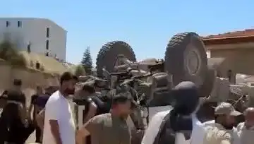 Freni Patlayan İş Makinesi Kontrolden Çıktı, Takla Attı: 1 Yaralı