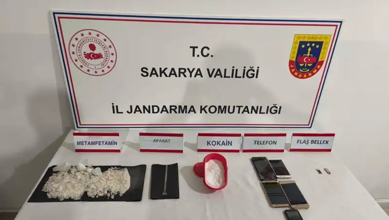 Sakarya'da Dev Operasyon: 370 Bin Litre Kaçak Akaryakıt Ele Geçirildi