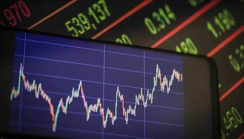 Yatırımcılar Teknoloji Hisselerine Koşuyor: Neden Bu Kadar İlgi Var?