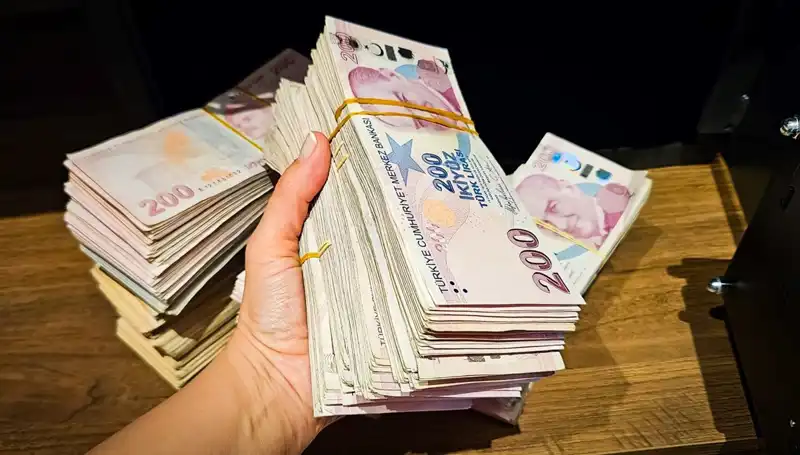 Mevduat Hesaplarında Rekor Seviyeye Ulaşan 12 Trilyon Lira