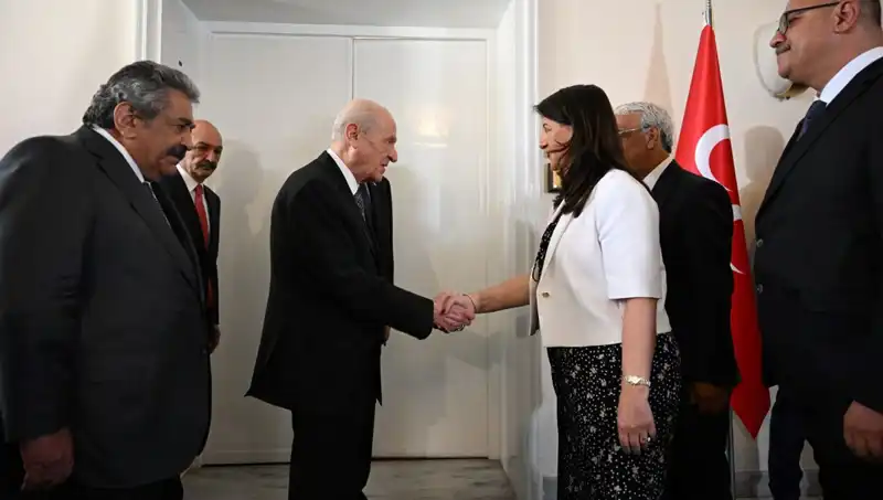Bahçeli ile DEM Parti Heyeti Arasında Stratejik Görüşme Gerçekleşti