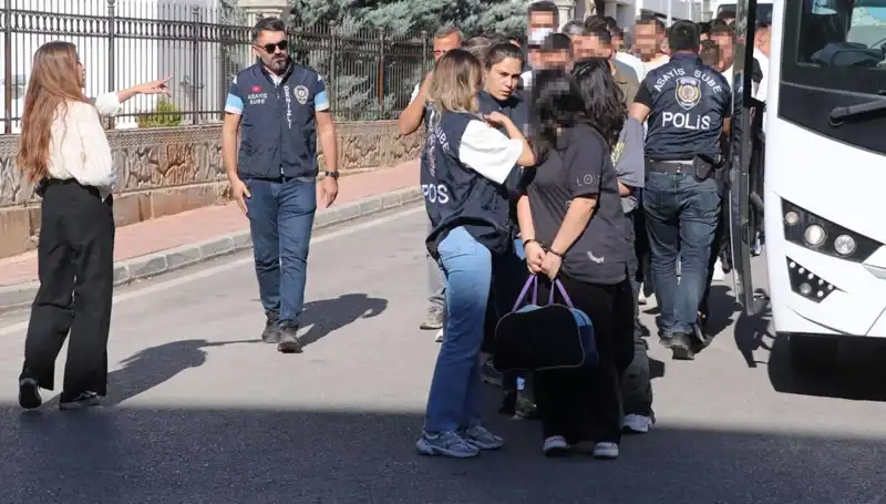 Türkiye'nin 6 İlinde Escort Dolandırıcılığı: 12 Milyonluk Vurgun Ortaya Çıktı!
