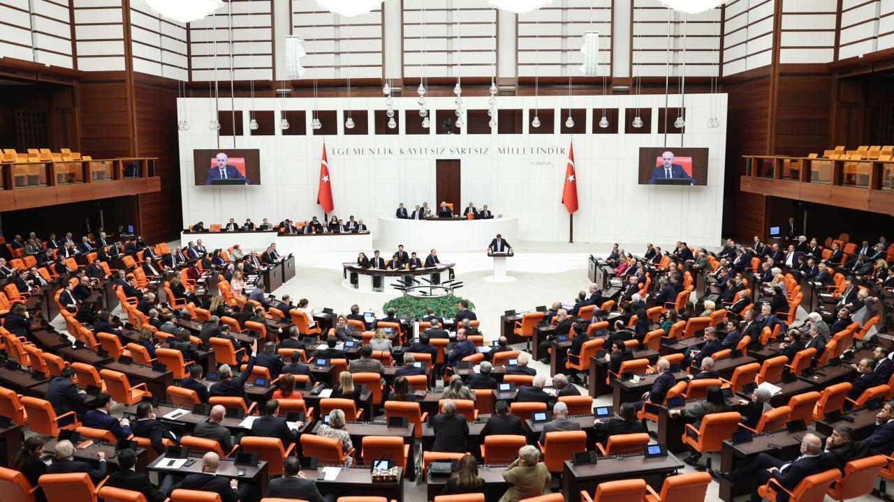 TBMM'de Yeni Anayasa Gündemde