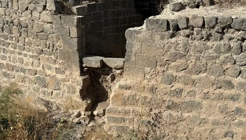Diyarbakır'da Tarihe Işık Tutan Keşif: Saint George Kilisesi Kitabesi