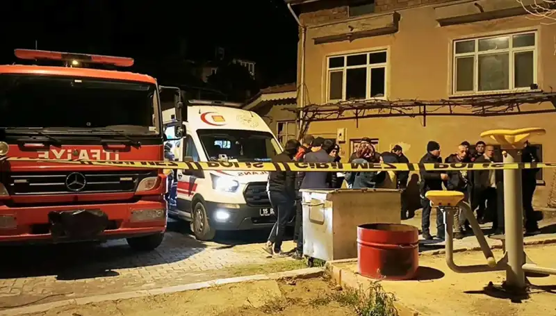 Yaşlı Adamın Yanmış Cansız Bedeni Gizemi: Olayın Ardındaki Sır Ne?