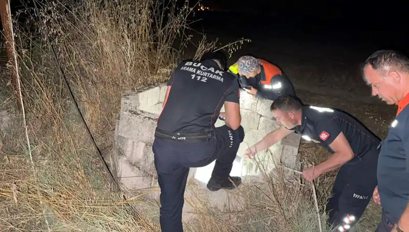 Burdur'da Kuya Düşen Kedi İtfaiye Kahramanları Tarafından Kurtarıldı