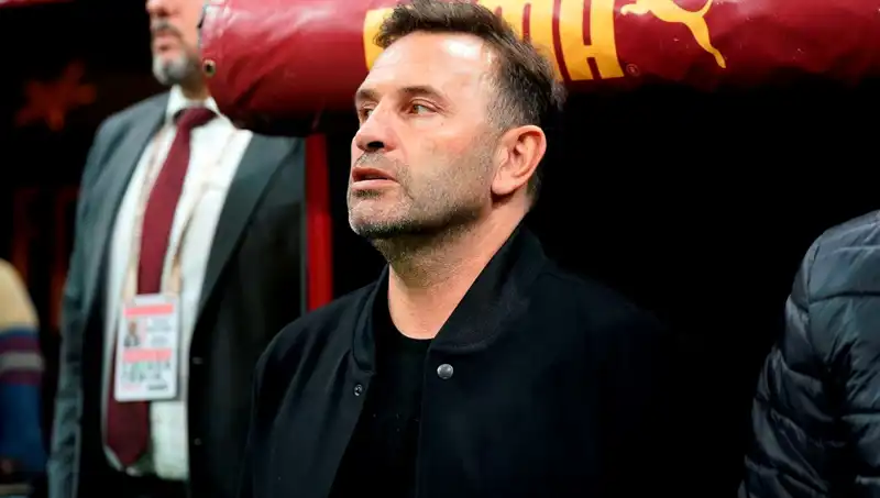 Galatasaray’da Okan Buruk’tan Şaşırtıcı Değişiklik Açıklandı!