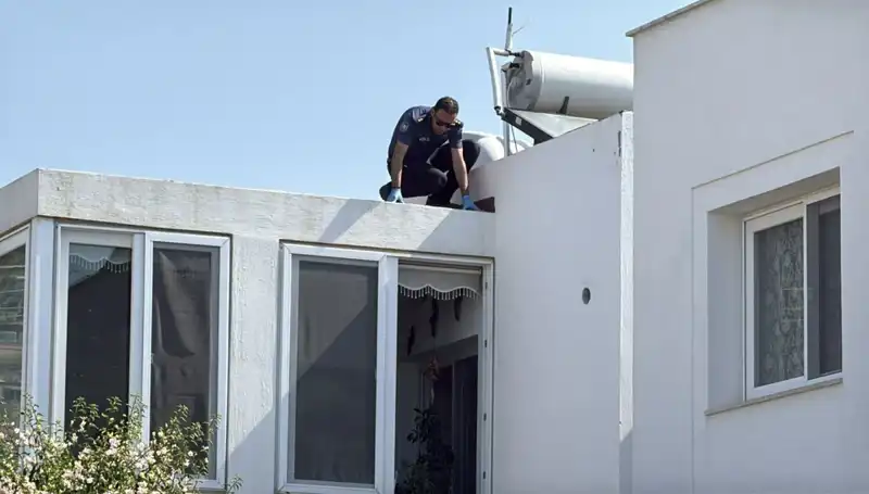 Bodrum'da Çatıdan Düşen Emekli Polis: Korkunç Kaza Hayatını Almış Olabilir